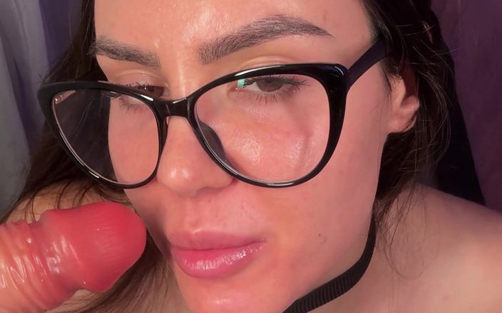 Mandy Sweet studio: Asmr lahodně sténá, žádá o hodně spermatu v její kundičce !!