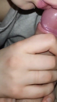 Quick Blowjob in Car | No Cum