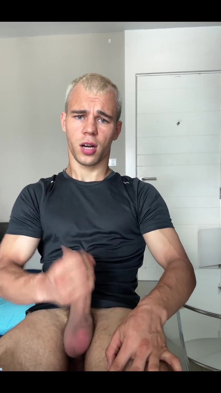 Max_Russell: Würdest du es gerne lecken?