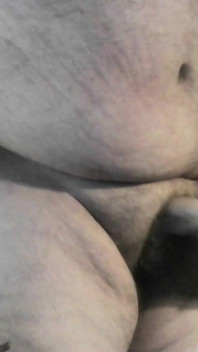 Harde lul beukt in neppoesje en mega spuiten van heet sperma