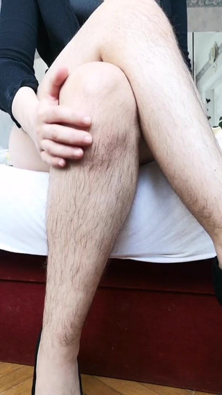 The Antichristrix: Lozione le mie gambe pelose