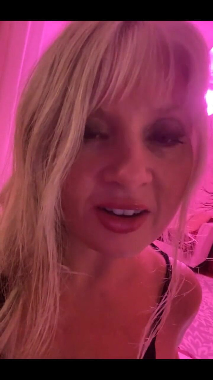 PaintedRose: Dřepy Jsou mňam!