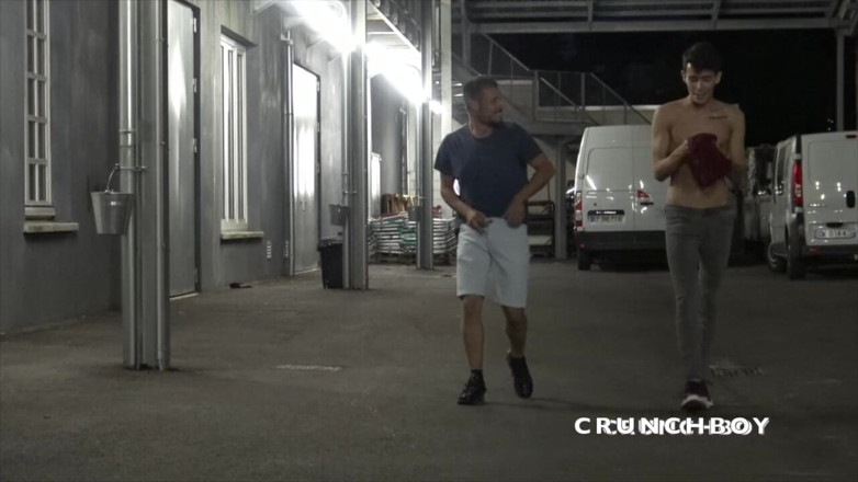 The official French bareback channel: Chico escalar follado a pelo en la calle ehib por...