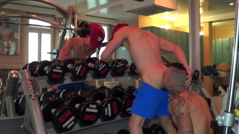 Gaybareback: Puta francesa Jordan Dawson follada duro por Pablo Bravo