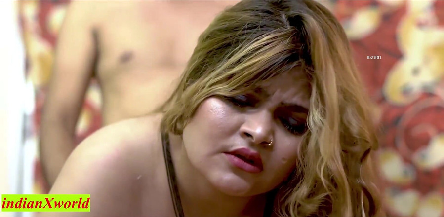 Indian Xshot: Indický nevlastní otec šuká manželku nevlastního syna! Tabuizovaný sex