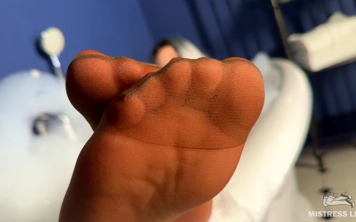 Mistress Legs: Goddess Takes a Bath in Tan Pantyhose and Teases You...