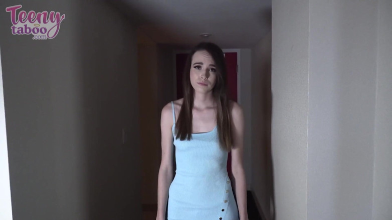 Teenytaboo: Tabu cu Brooke Johnson