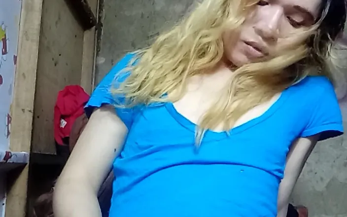 Reynaldo6: Fuck Me Please so Hard in My Room