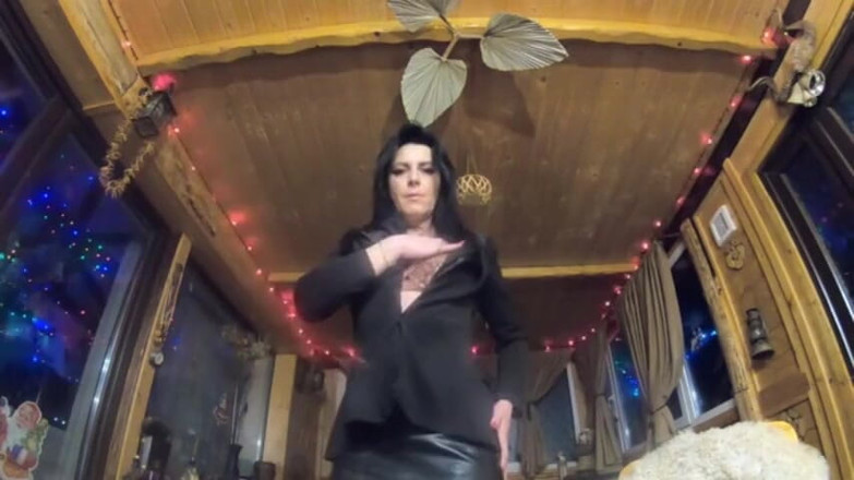 MilfyCalla: Великі оргазми і сік пизди від milfycalla