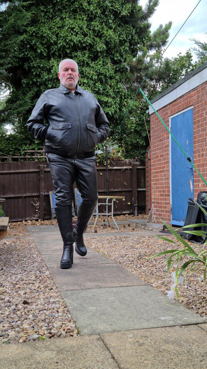 Leatherman63: Full leather outfit