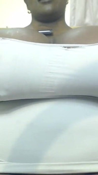 Giant Titsplay & Moaning Fetish