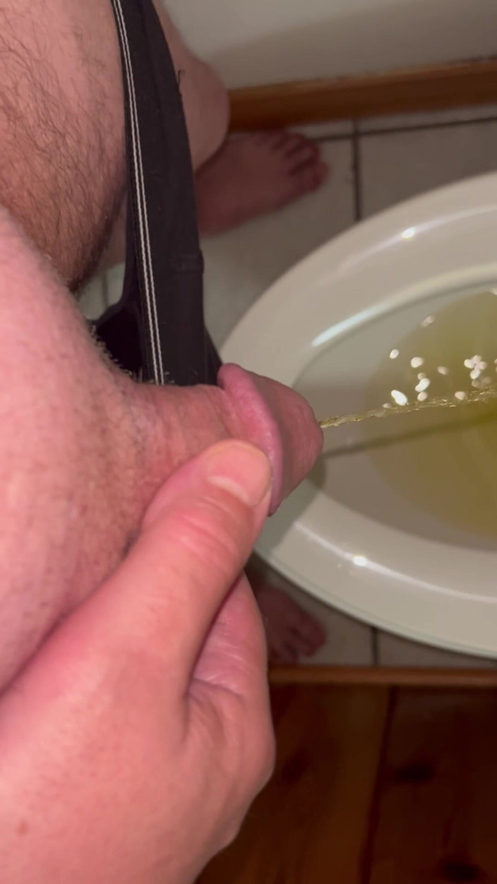 Average Jay: Piss and Cum in the Morning.
