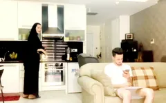 Un garçon arabe baise sa belle-mère parce qu’il apprend toujours à faire l’amour. and Thestep - cette mère ne craint pas d’enseigner à son beau-fils
