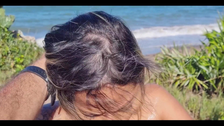 MarieChell: Un po 'di luce succhia sulla spiaggia!