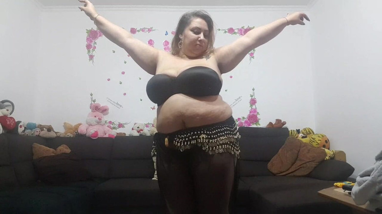 LoraBbw: Танець живота товстушки