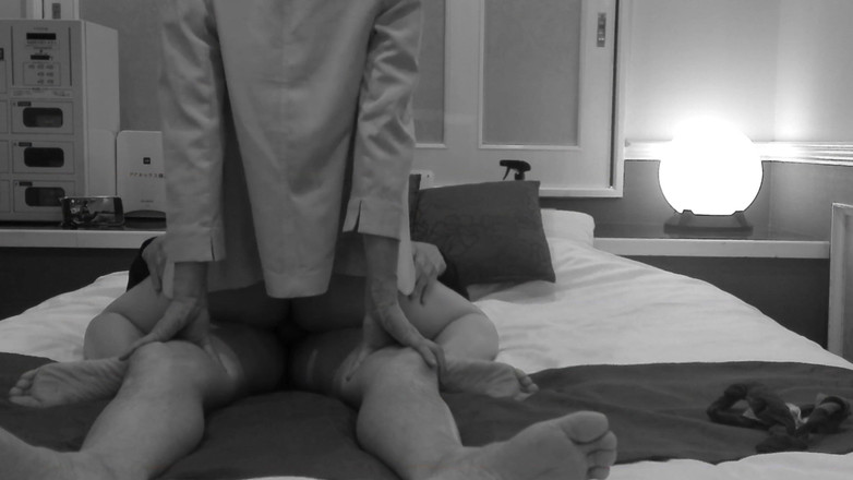 akeieroi: 浮気相手との秘密のホテルの部屋でのワイルドな午後