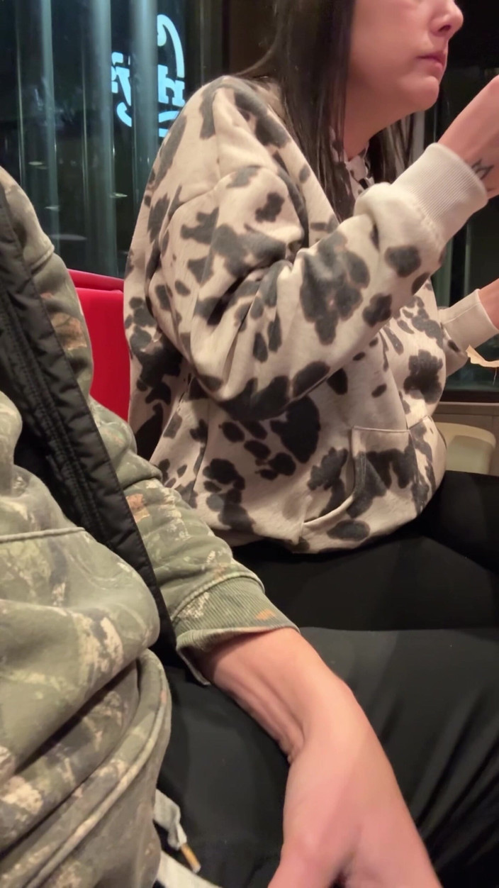 Mya Lane: Viaje Por Carretera Se Muestra Salvaje Y Follando Por Todas...