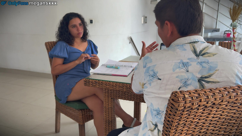 MeGanSxx: Eleva pierde chiar și pauza și îi fac o rușine.