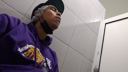 AlexAlejandro13: Nejlepší čas na veřejných toaletách