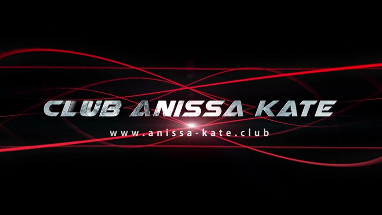 Club Anissa Kate: Rose Valerie gets her pussy fucked before getting anal