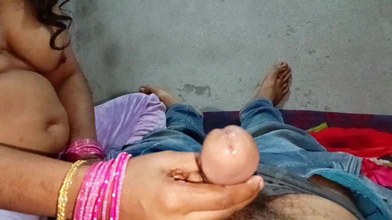 Sexy_girl_nehu: Pantat sempit hardcore desi disetubuhi dengan membuatnya menjadi miliknya dan...