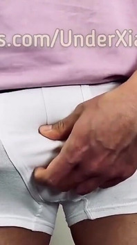 Controlul spermei cu excitare la excitare la tachinare cu pula asiatică