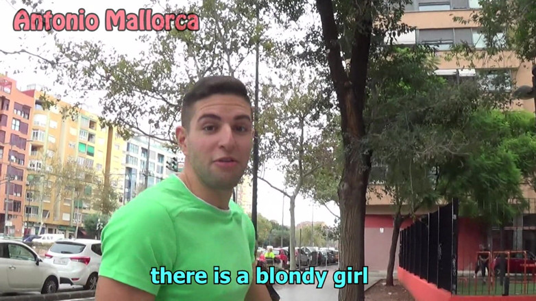Antonio Mallorca: Baciare una ragazza spagnola calda dopo l'allenamento