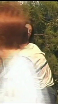 Prachtige sexy rondborstige milf met harige kut in haar kont geneukt en door monsterlul