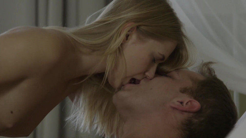 German Porn: ガールフレンドが初めてお尻で犯されました