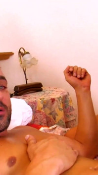 4 scene - țâțe mari zilnic - 7