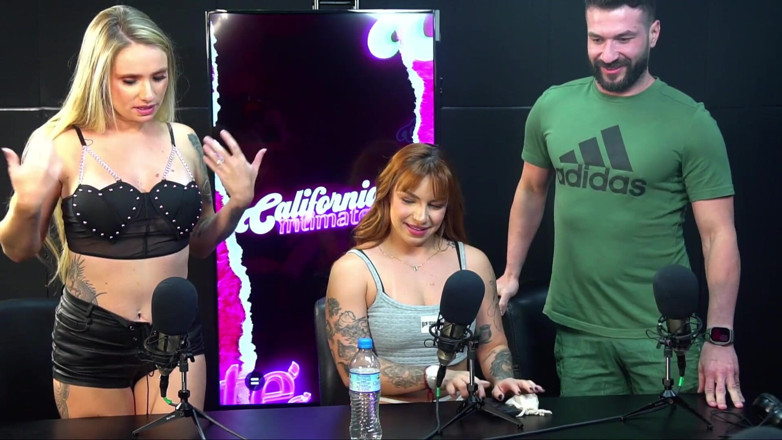 California TV: Pagode da Ofensa - Ep. Intim: Monique Magnani och Naty Varga