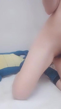 ฮานะเล่นหีตัวเองในคลิปนี้ หุ่นเล็กน่ารัก
