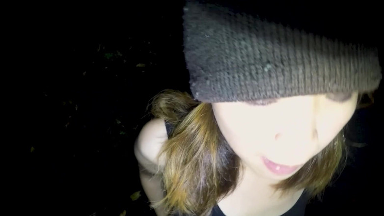 Petite Asian hefburg: Japanese Teen Secretly Sucks Big Dicks at Night