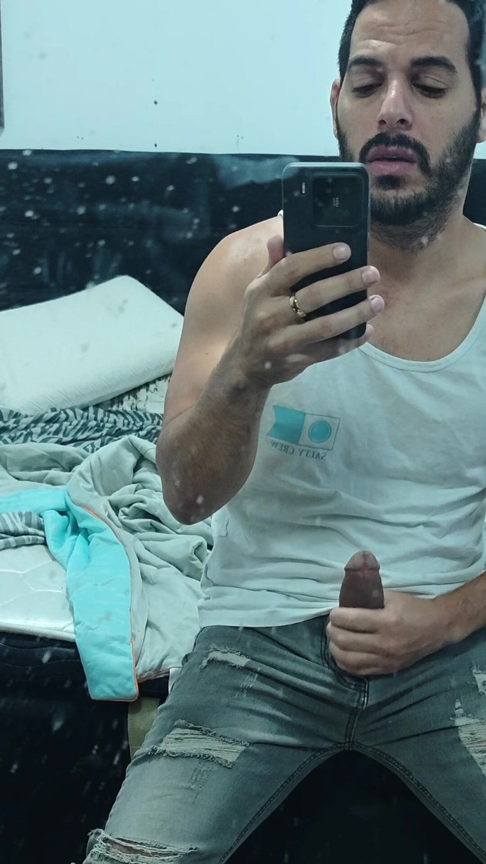 Grayalpha: Cât de mult vrei să mă prinzi în lift?