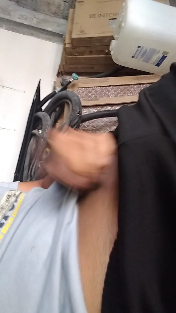 AlexAlejandro13: Тягне на публіці
