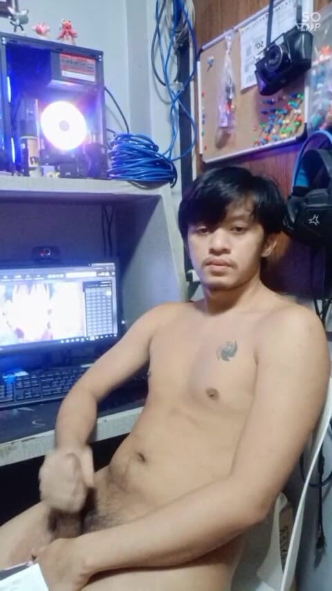 Rent A Gay Productions: Asia Twink Krijgt Zijn Eigen Sperma