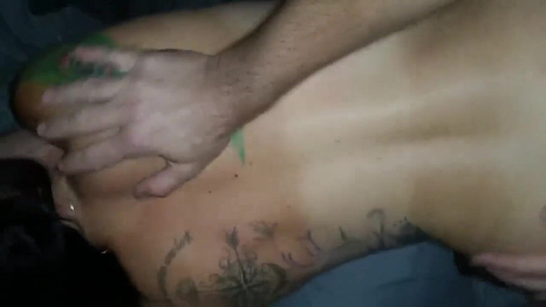 Pussy hound: 큰 흑인 자지 슬리브를 따먹는 POV 거유의 퀸 밀프