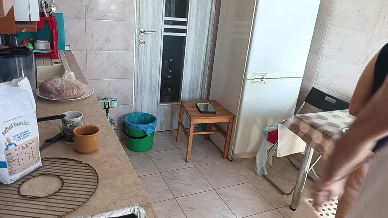 Amateur_MS: Çılgın Çift Mutfakta Eğleniyor.