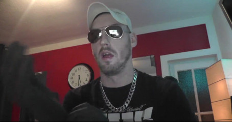 PROLLKING: 04 - Prollking XXL - Lelaki Alpha Bad menghidu