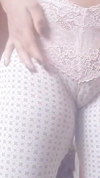 Melancap dalam pantyhose