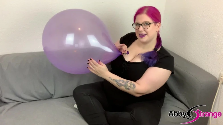 Abby Strange: Looner Fetish: Big Balloon Non Pop