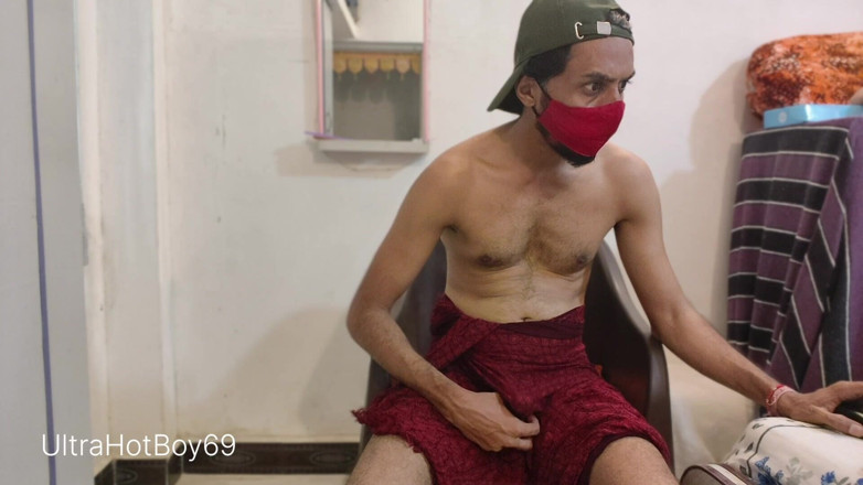UltraHotBoy69: Ultra Lungi Boy Solo Show