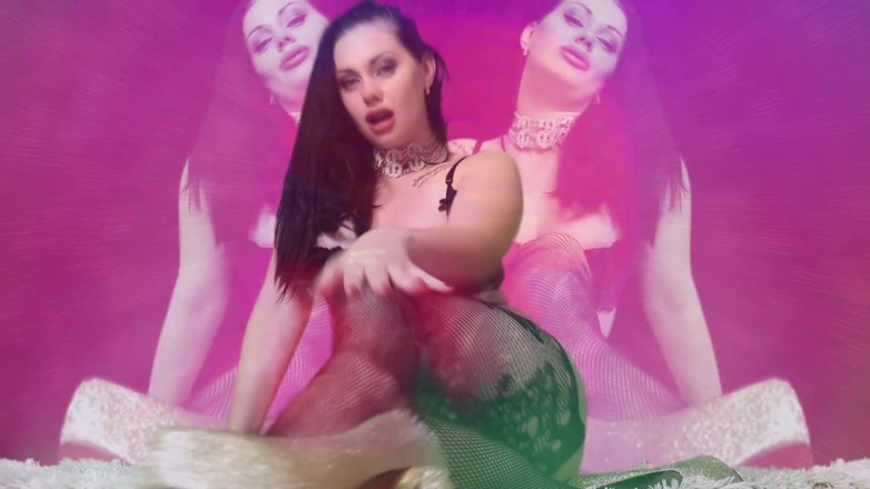 Goddess Misha Goldy: Нюхаю и кончаю с твоей заполненной членом задницей, как шлюха, которая ты есть (специальные эффекты добавлены)