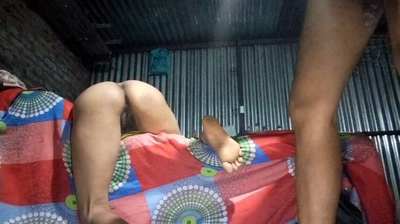 Kumari1996:  Desi manžel má sex s manželkou