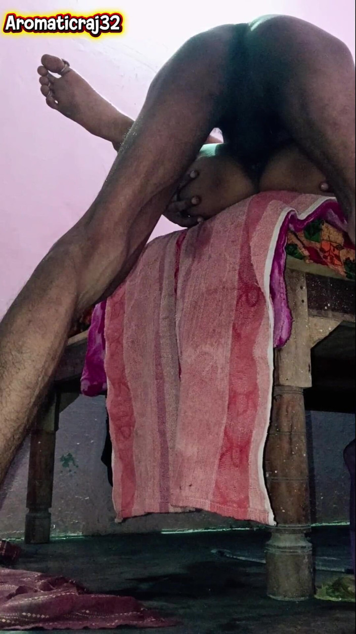 Aromaticrajveer30: ลูกพี่ลูกน้องสาวเย็ดน้ําโดย bad chod