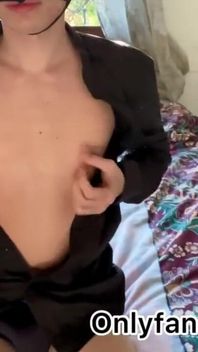 I Strip for an Anal