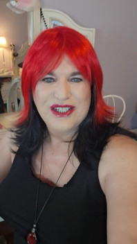 Wouldn't You Like to Kiss a Girl Like Me?