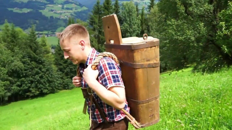 The Hunter Collection: Julia Pink. nauczyciel porno na alpejskim pasterce (pełny niemiecki film porno)