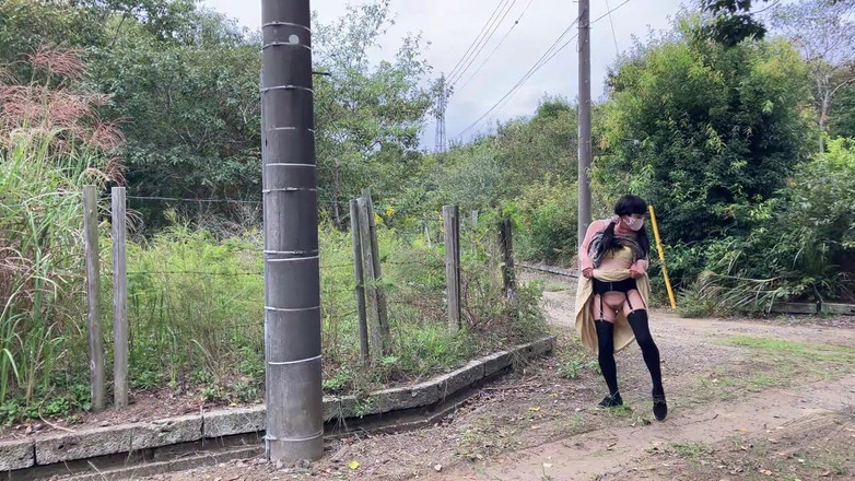 megu2002: Exposer la marche est pleine de dangers