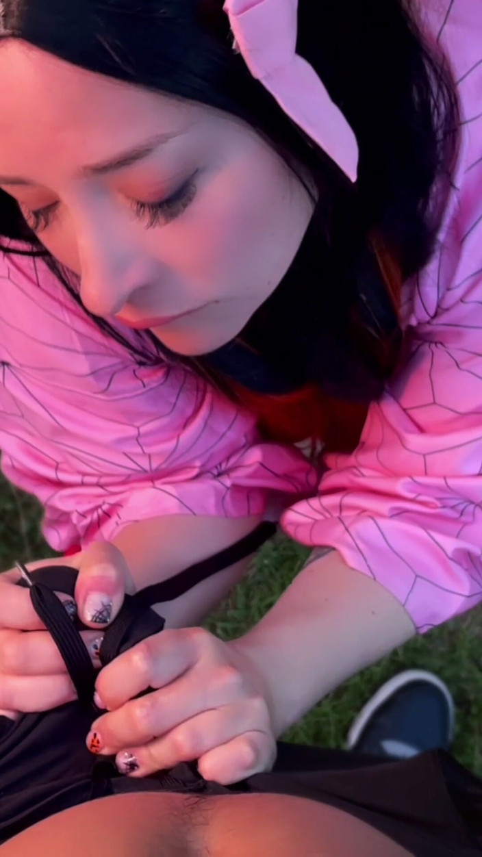 Kate jenn: Büyük memeli cosplay nezuko (iblis avcısı hentai)